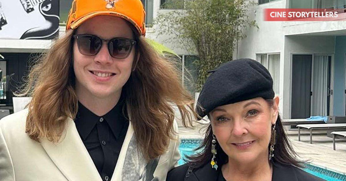 Billy Strings’ Mother Passes Away After Michigan Show