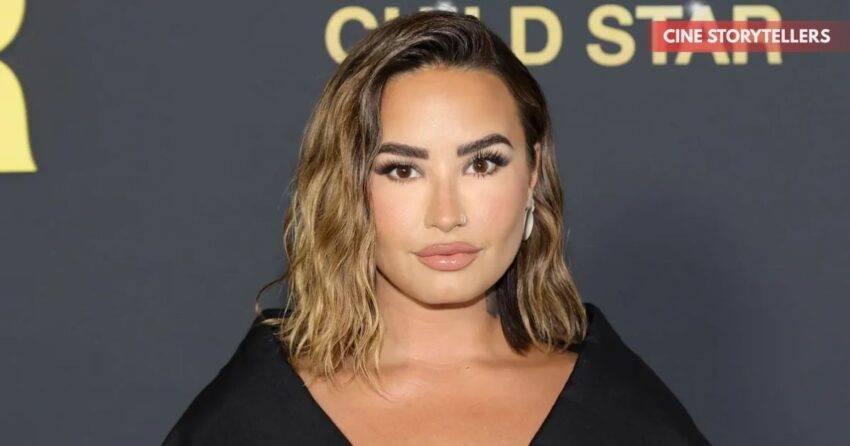 Demi Lovato’s Modernist Holiday Nails Are Breaking All the Festive Rules and Fans Love It